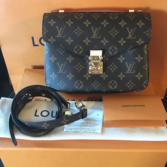 neonoe vs pochette metis